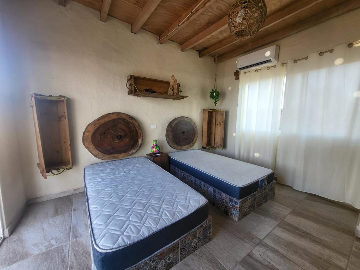 Amarok Hotel Marquelia Bagian luar foto